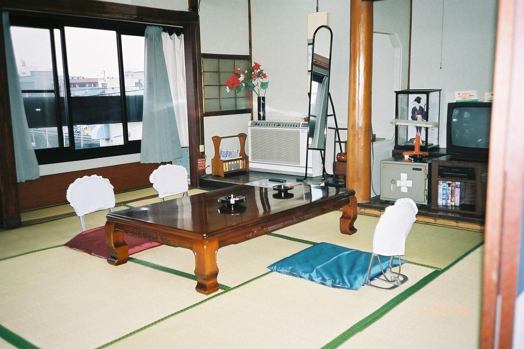 Hotel Komecho Ryokan à Imabari Railway Station Chambre photo